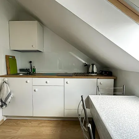 Na Jaselkowej Στσέτσιν