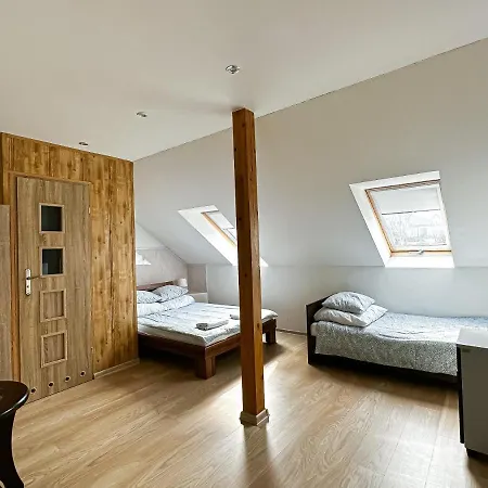 Na Jaselkowej * Στσέτσιν