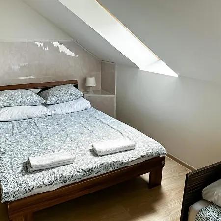 Na Jaselkowej Quarto em Acomodações Particulares *