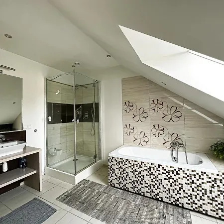 Na Jaselkowej Δωμάτια σε οικογενειακή κατοικία